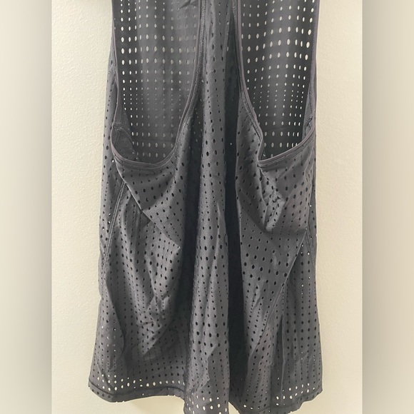 Athleta razorback high neck black workout tank - xs - Picture 5 of 8